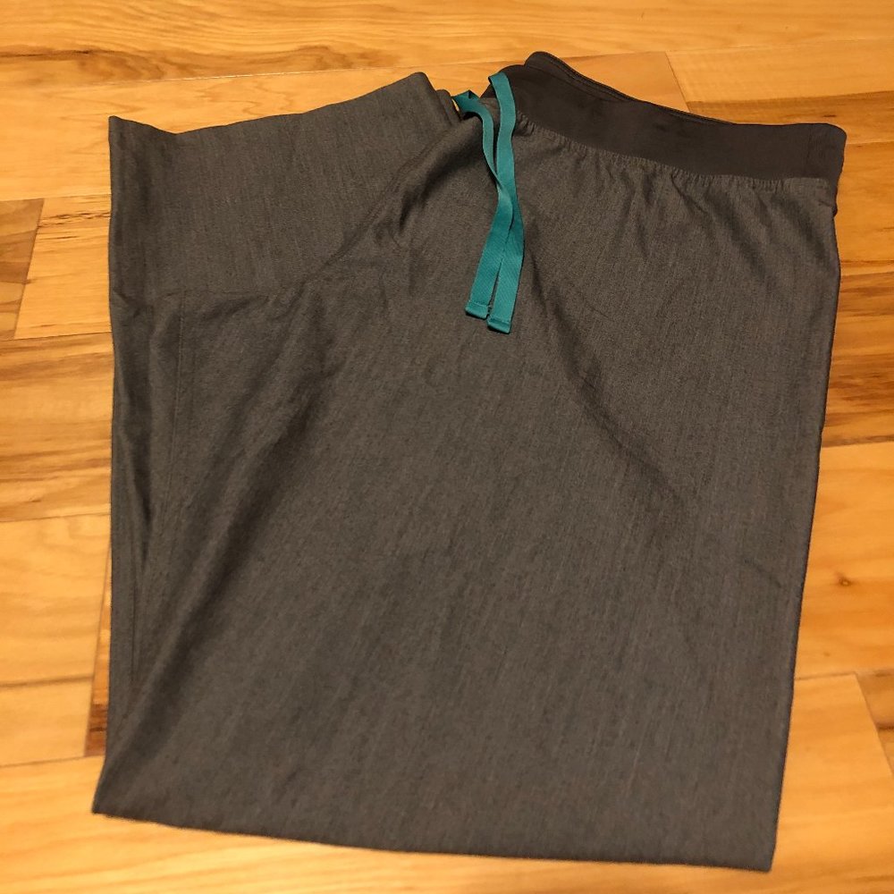 FIGS Livingston Basic Scrub Pants Graphite XL